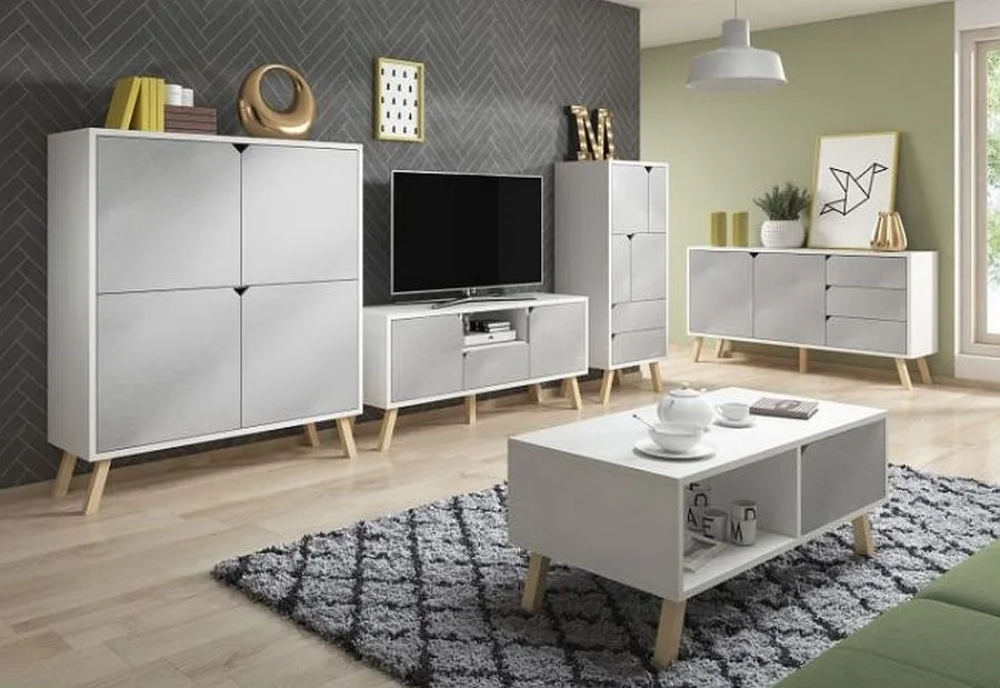 Komoda na nóżkach w salonie skandynawskim