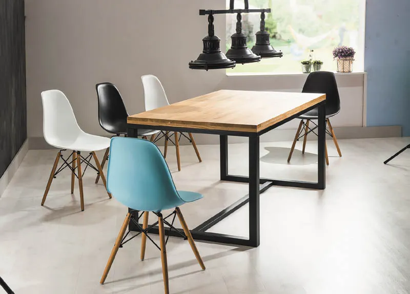 Stół Loras w stylu Loft