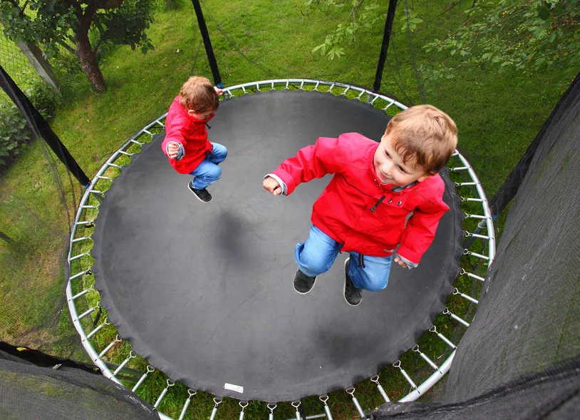 Trampoliny ogorodwe