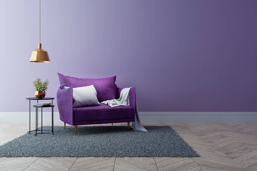 Kanapa w kolorze ultra violet