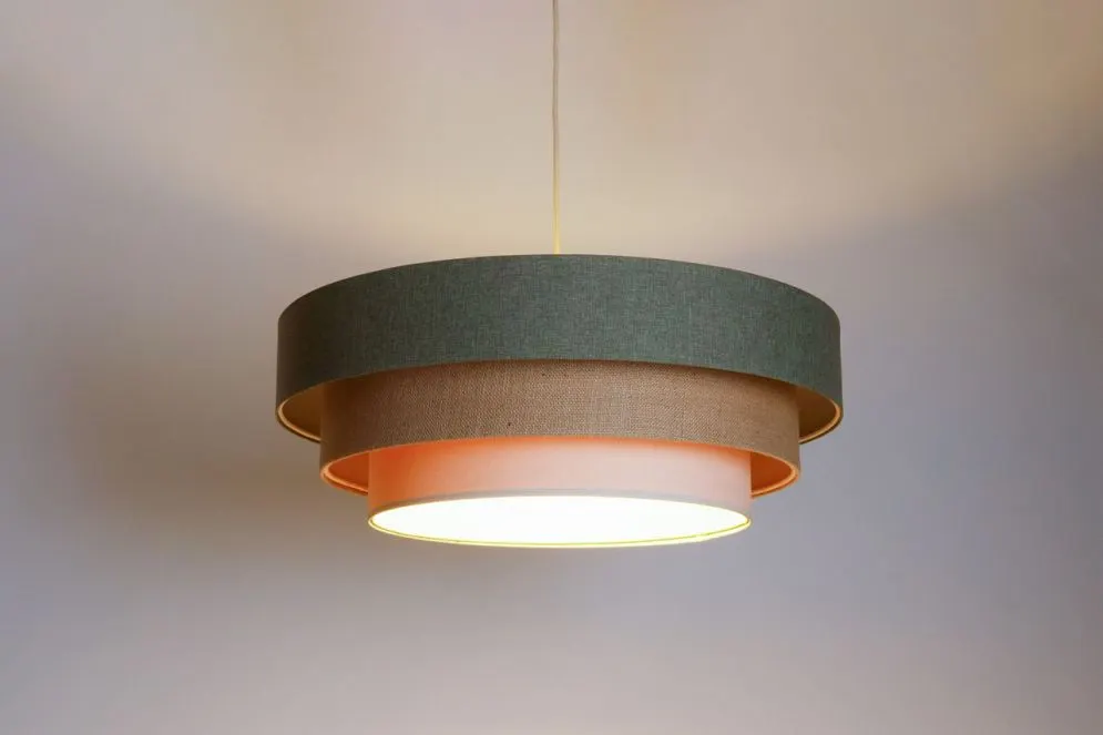 Lampa wisząca ERUTAN TRIPLE zielona/beżowa/kremowa potrójny abażur I sklep meblowy MIRAT.