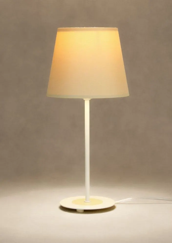 Lampa stołowa ENTURO kremowa na stolik nocny I sklep meblowy MIRAT.