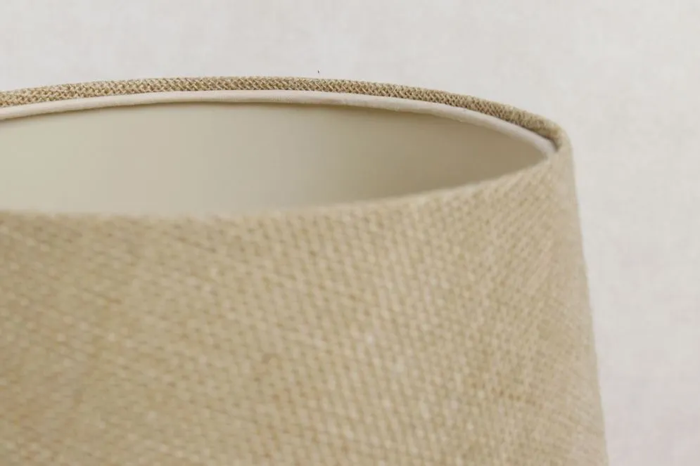 Lampa stołowa ENTURO III beżowa z abażurem z juty I sklep meblowy MIRAT.