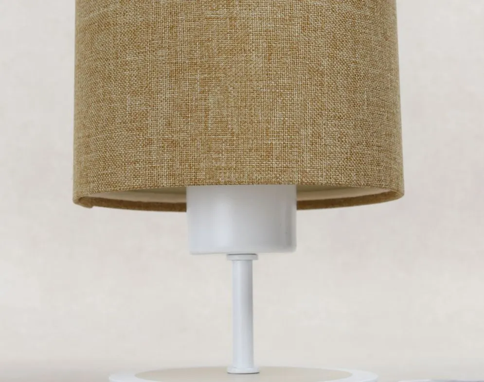 Lampa stołowa ERUTAN żółta na metalowej nodze I sklep meblowy MIRAT.