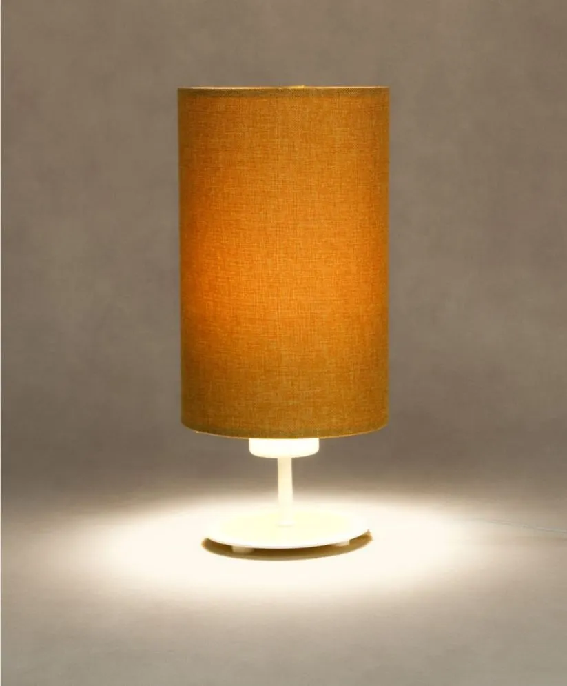 Lampa stołowa ERUTAN żółta na metalowej nodze I sklep meblowy MIRAT.