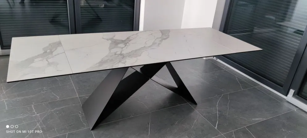 Stół WESTIN III 160(240)x90 biały/czarny z efektem marmuru | MIRAT.