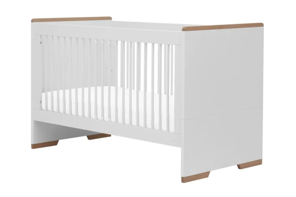 Białe łóżeczko transformowane dla dziecka z wyjmowanymi szczebelkami polskie bezpieczne SNAP