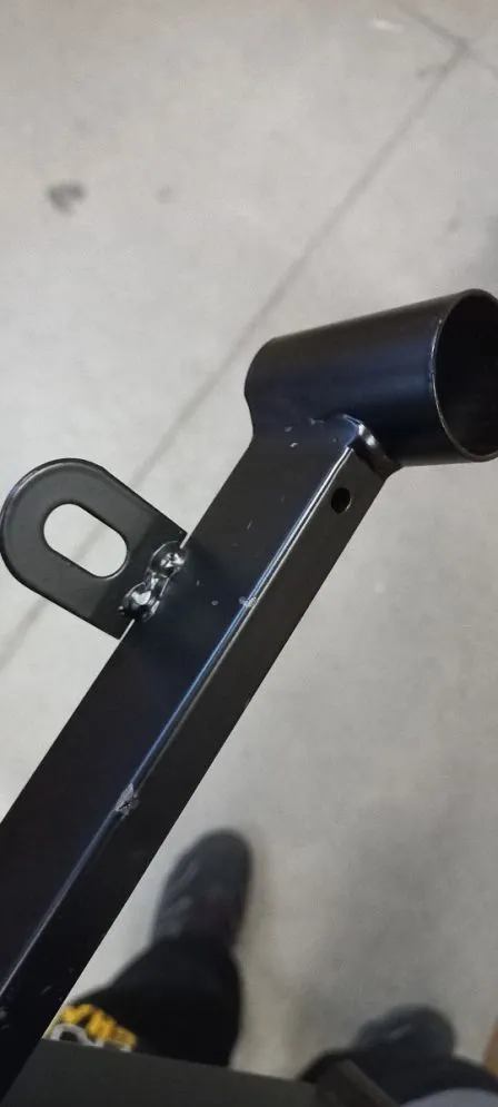 Hoker niski CHIC H-2 VELVET czarny - powystawowy I sklep meblowy MIRAT. styl GLAMOUR, LOFT