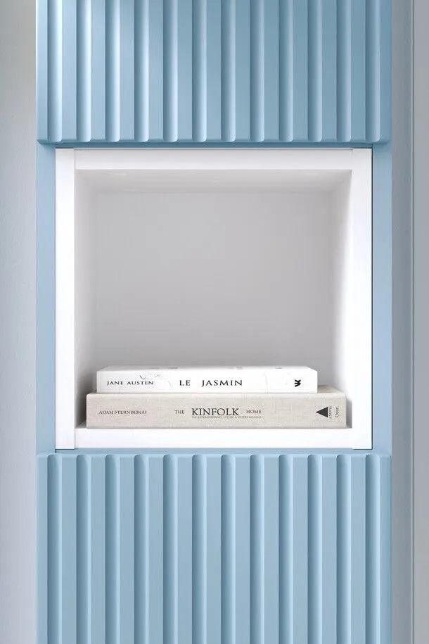 Szafka łazienkowa NOVA DENIM 2D 30cm niebieska wysoka dwudrzwiowa I sklep meblowy MIRAT. styl RYFLOWANY kolekcja NOVA