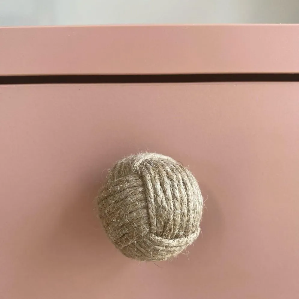 Szafa LEBEL z półkami 87cm różowa z 5 półkami | MIRAT. styl SKANDYNAWSKI kolekcja LEBEL