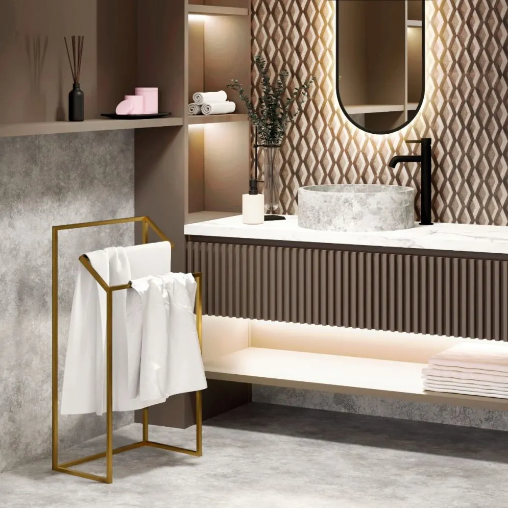 Wieszak na ręczniki LM-02 stojący złoty do łazienki | MIRAT. styl GLAMOUR