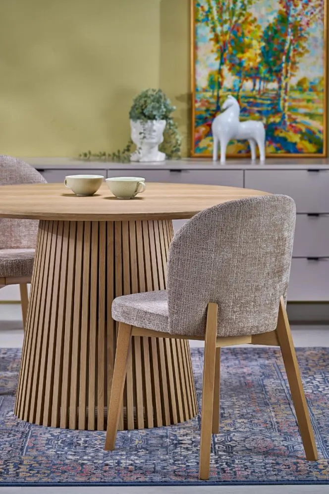 Drewniane krzesło tapicerowane BASSO beżowe/dąb naturalny I sklep meblowy MIRAT. styl SKANDYNAWSKI