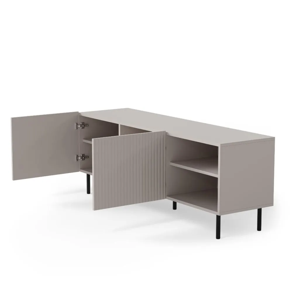 Szafka RTV PAXOS 150cm kaszmirowa z ryflowanymi frontami I sklep meblowy MIRAT. styl RYFLOWANY