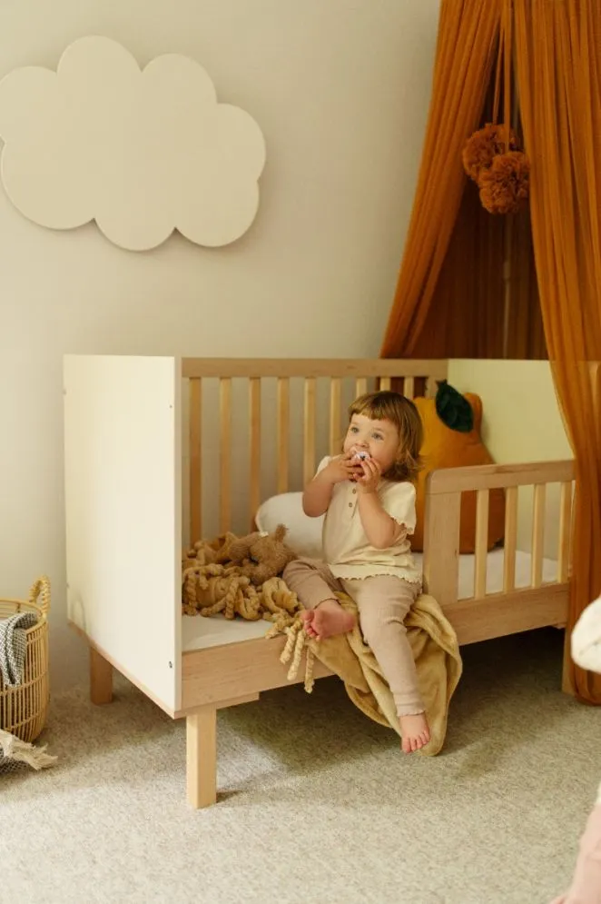 Łóżeczko dziecięce LAURA 120x60 buk/szampański I sklep meblowy MIRAT. styl SKANDYNAWSKI kolekcja LAURA