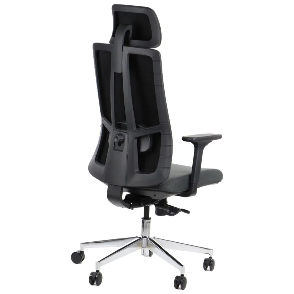 Fotel biurowy AKCENT F grafitowy z regulacją odcinka lędźwiowego I sklep meblowy MIRAT.