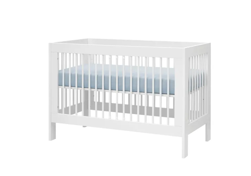 Białe niemowlęce łóżeczko bezpieczne atestowane z wyjmowanymi szczebelkami BASIC