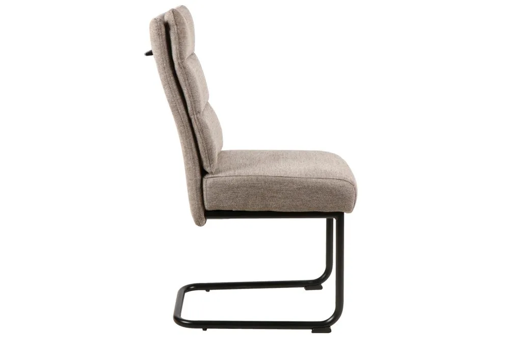 Krzesło tapicerowane BERRY BREGO beżowe nowoczesne I sklep meblowy MIRAT.