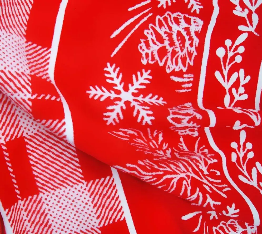 Koc ZIMOWA KRAINA 150x200 czerwony w stylu glamour I sklep meblowy MIRAT. styl GLAMOUR kolekcja GRENO WINTER