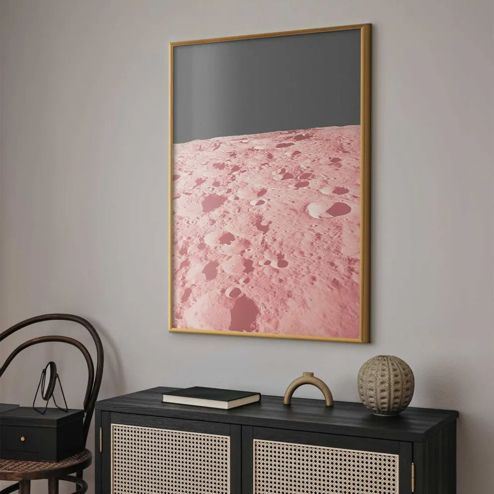 Plakat Różowy księżyc 21x30 cm z ramą złotą bez marginesu | MIRAT.