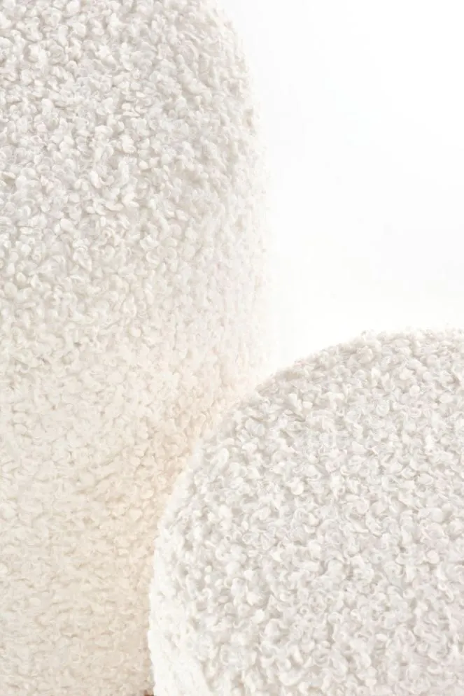 Zestaw 2 puf CANCUN tapicerowanych tkaniną bouclé | MIRAT.