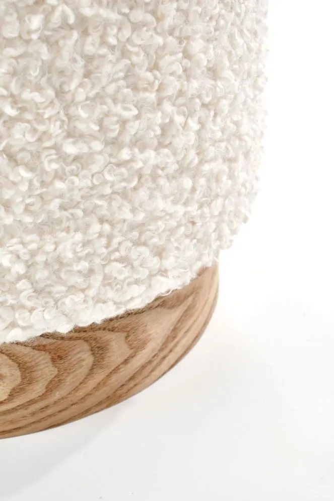 Zestaw 2 puf CANCUN tapicerowanych tkaniną bouclé | MIRAT.