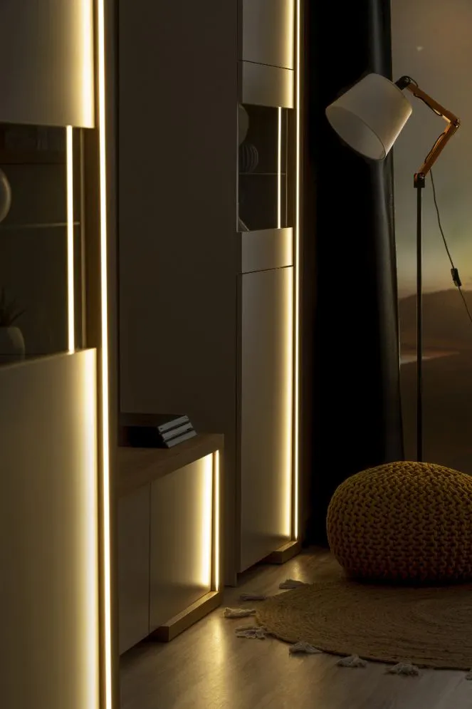 Witryna niska DASAR kaszmir/dąb grand naturalny przeszklona I sklep meblowy MIRAT. styl SKANDYNAWSKI kolekcja DASAR