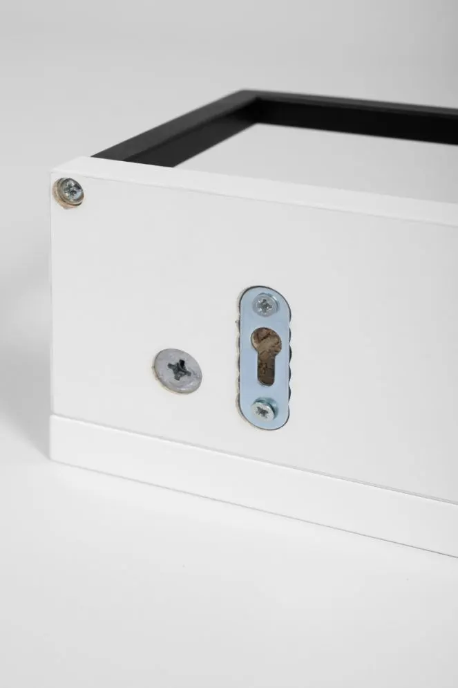 Półka łazienkowa z wieszakiem na ręcznik LOV 40 cm biała połysk lakierowana | MIRAT