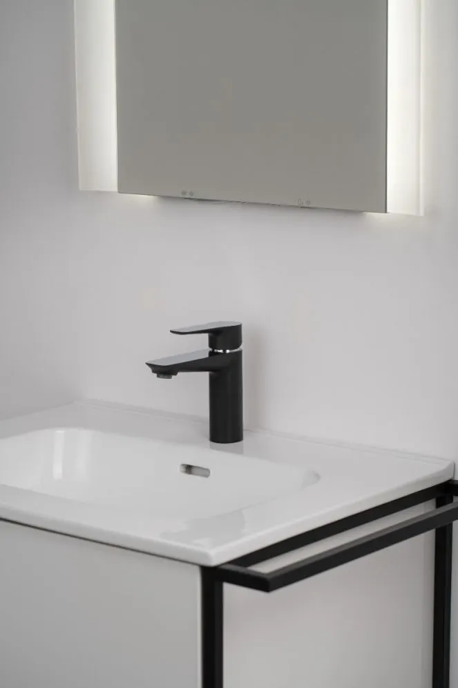 Szafka pod umywalkę LOV 60 cm biała połysk w czarnej ramie z półką | MIRAT  kolekcja LOV