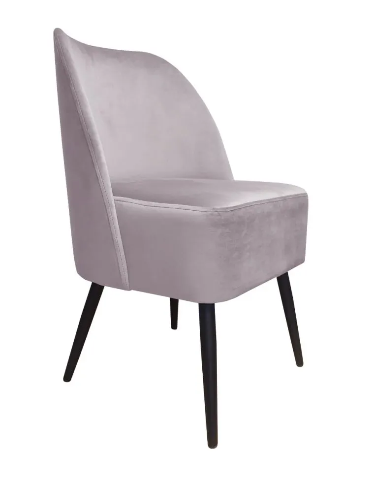 Fotel DUAJ VELVET jasno różowy tapicerowany na czterech nóżkach | MIRAT. w stylu  kolekcja