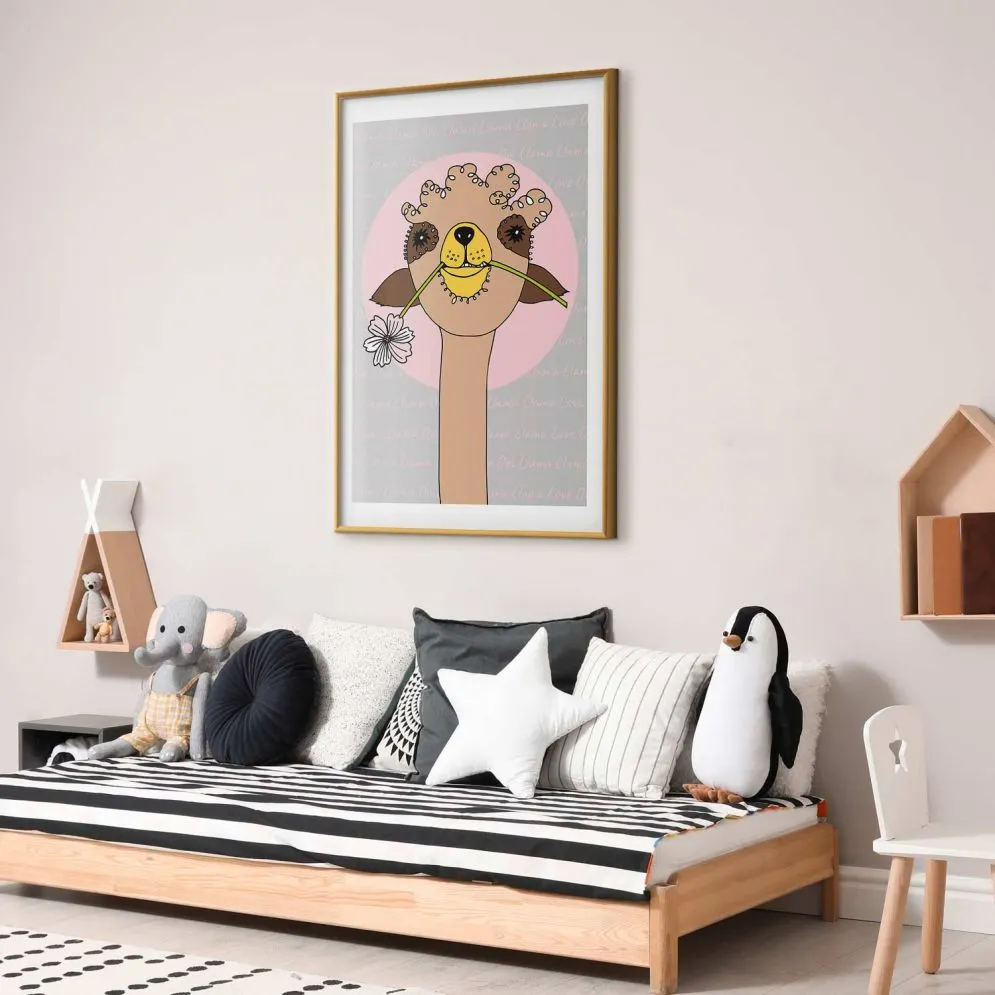 Plakat Wesoła lama 21x30 cm z ramą złotą z marginesem | MIRAT.