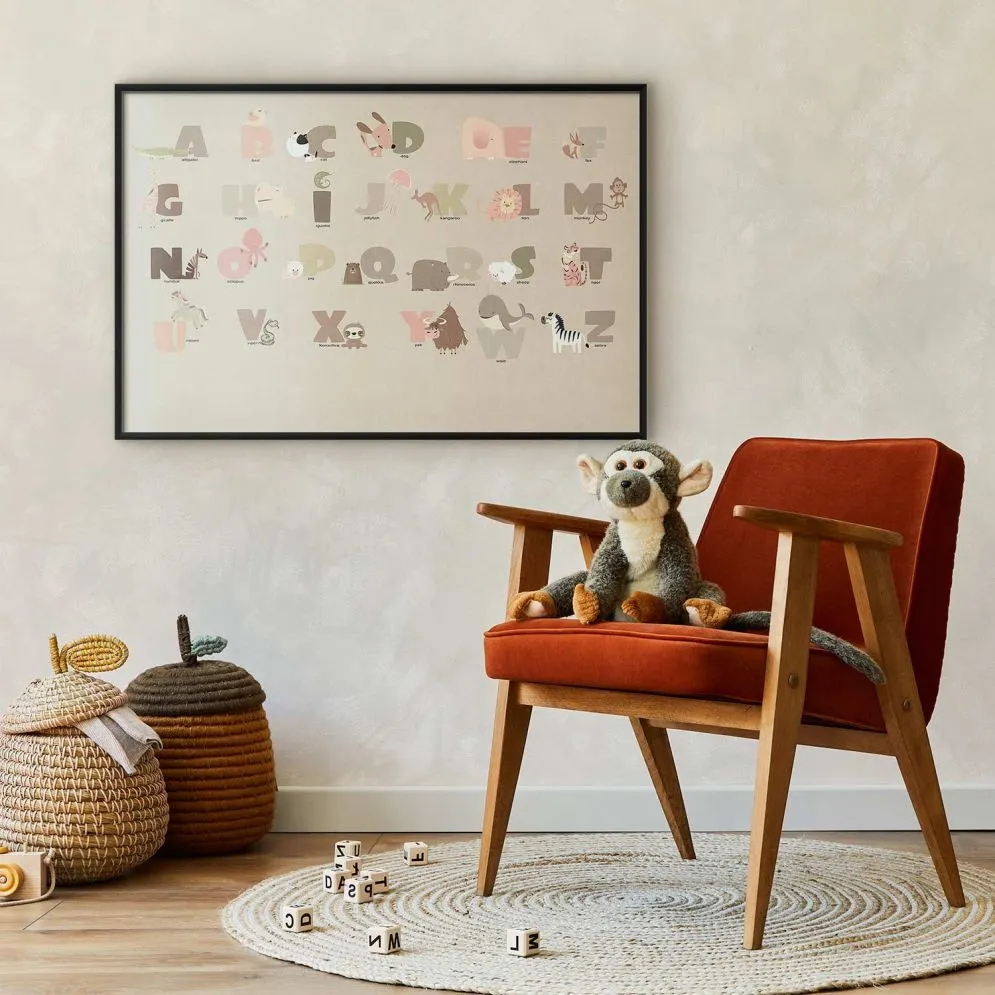 Plakat Beżowe abecadło 60x40 cm z ramą czarną bez marginesu | MIRAT.