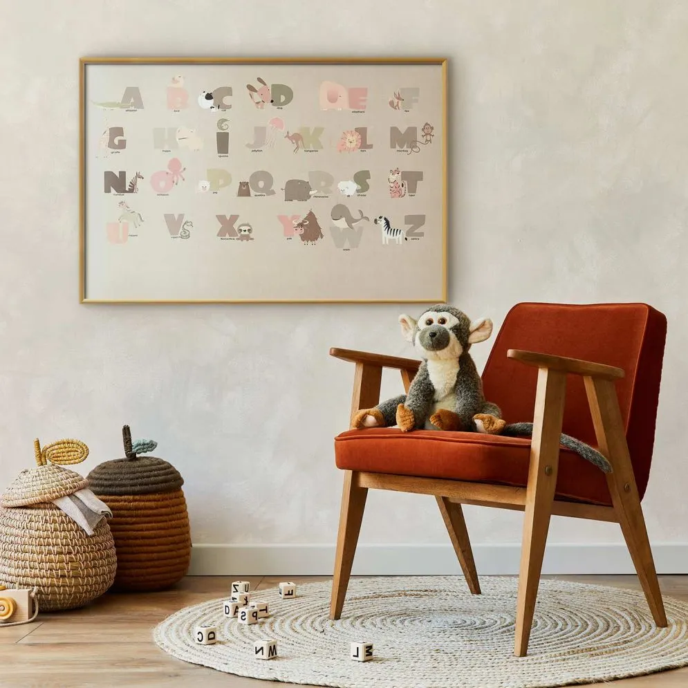 Plakat Beżowe abecadło 60x40 cm z ramą złotą bez marginesu | MIRAT.