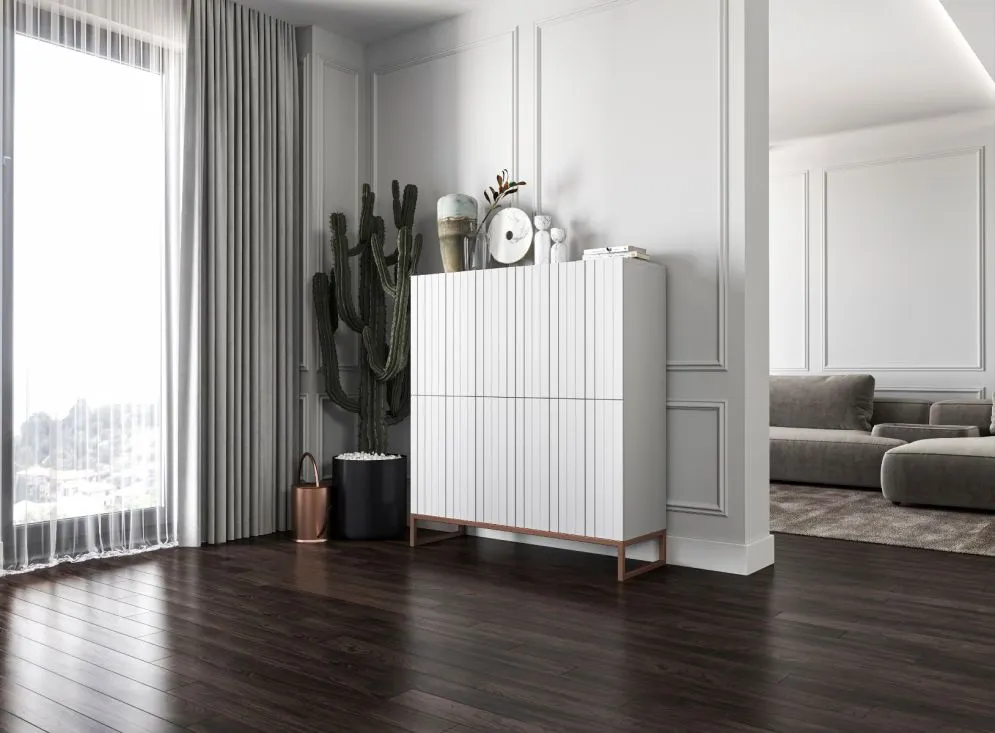 Komoda TAL 4D 112 biała mat MEBLE LINDNER | MIRAT. styl RYFLOWANY kolekcja TAL