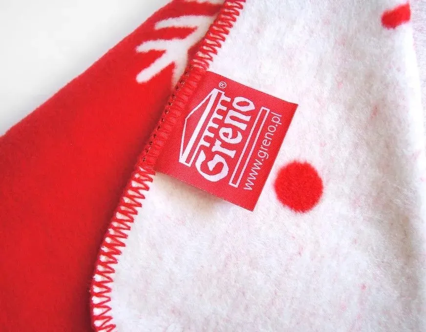 Koc RODZINNE SKRZATY 150x200 czerwony/biały świąteczny I sklep meblowy MIRAT. styl GLAMOUR kolekcja GRENO WINTER