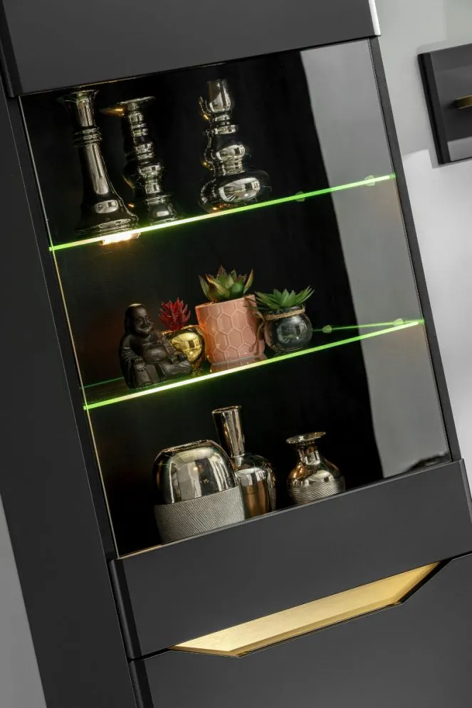 Meblościanka FAME czarny mat/złota z podświetleniem LED I sklep meblowy MIRAT. styl GLAMOUR