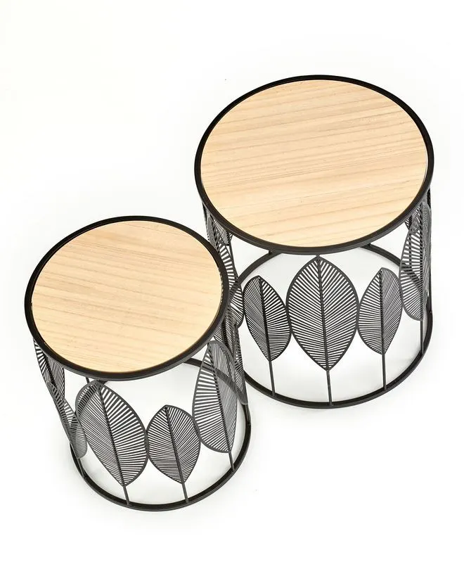 Zestaw 2 ław FOLLA z drewnopodobnym blatem na podstawie w stylu boho | MIRAT.