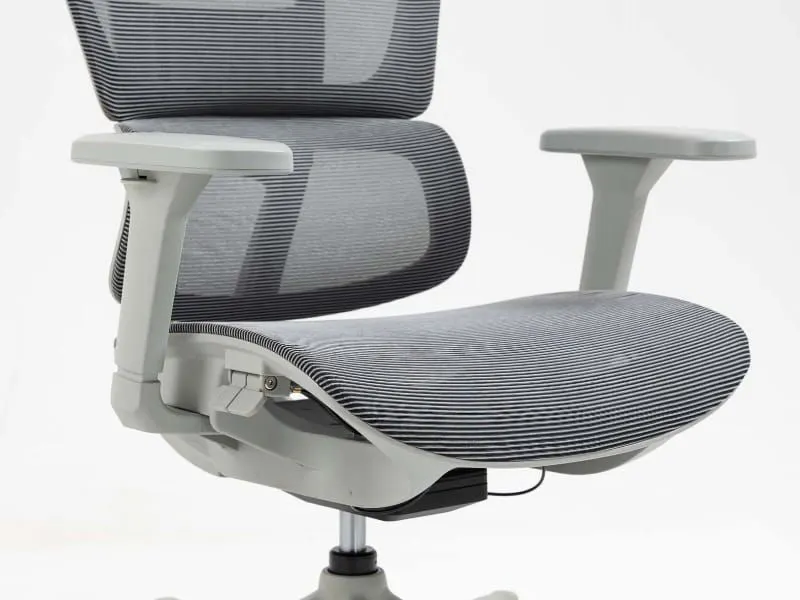Fotel biurowy obrotowy Winner szary z mechanizmem TILT | MIRAT