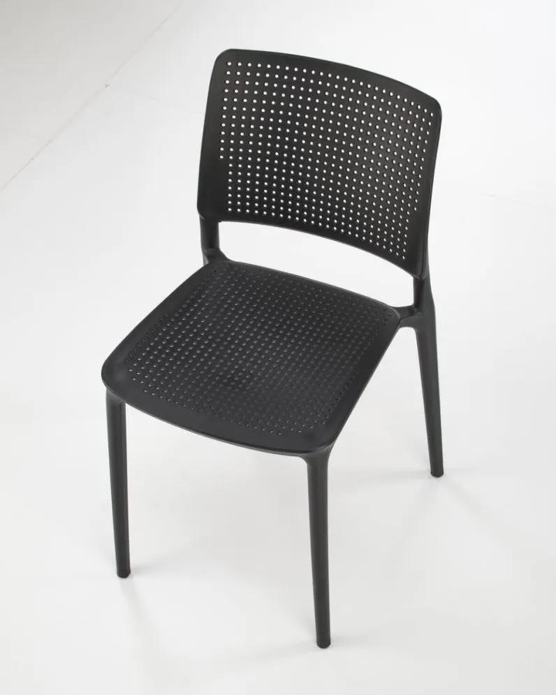 Krzesło K514 czarne sztaplowane I sklep meblowy MIRAT.