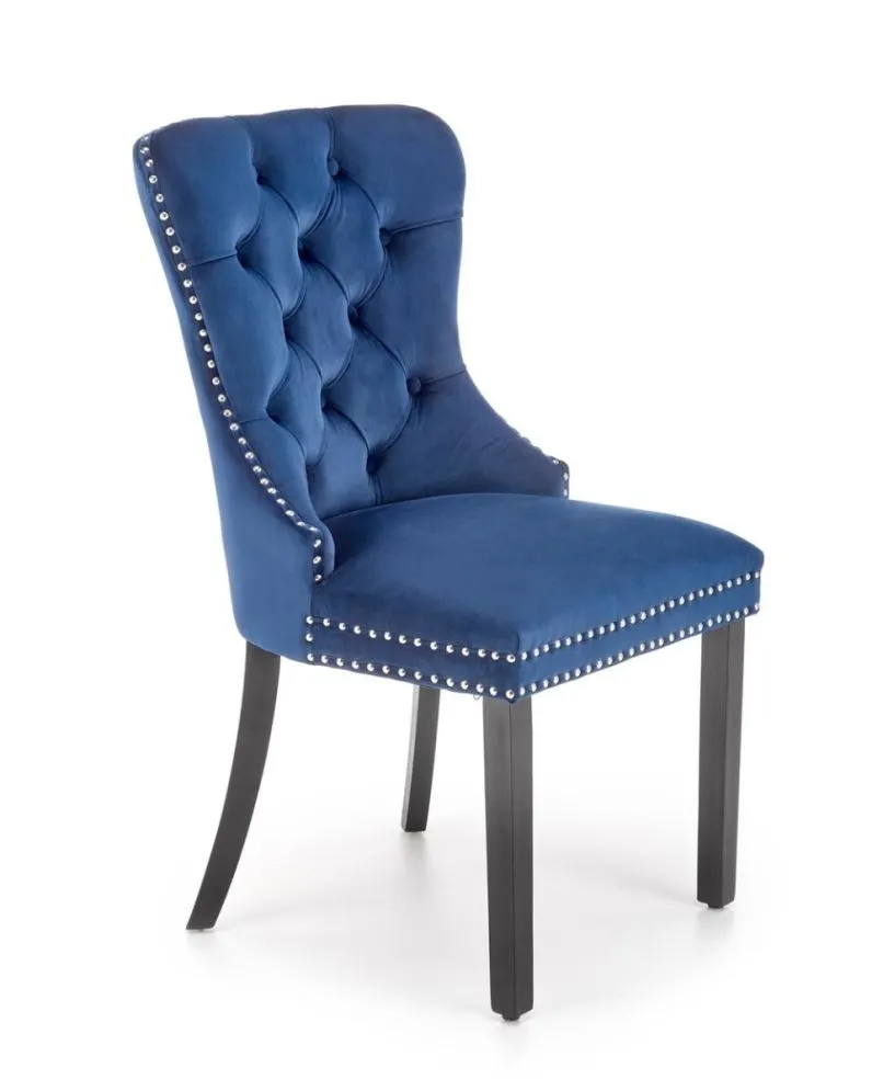 Krzesło tapicerowane MIYA VELVET granatowe pikowane z kołatką | MIRAT. styl GLAMOUR