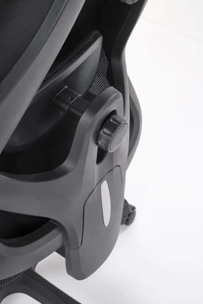 Fotel biurowy RAMOS czarny ergonomiczny I sklep meblowy MIRAT.