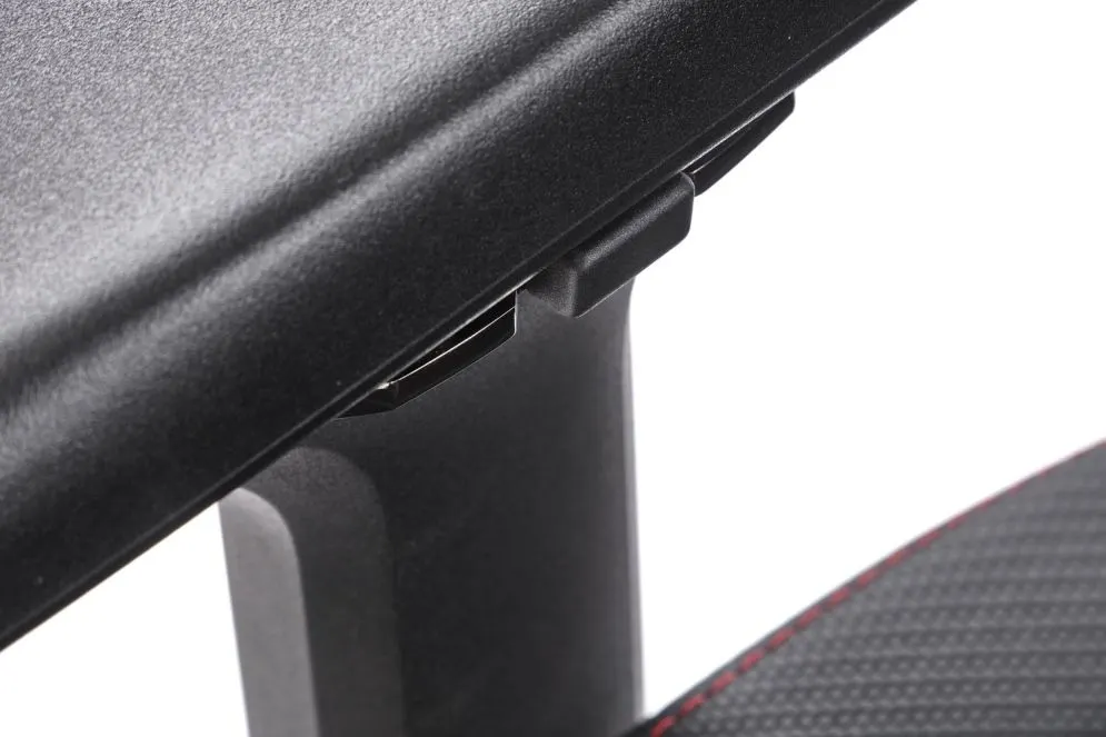 Fotel gamingowy BALDUR czarny z regulowanymi podłokietnikami I sklep meblowy MIRAT.