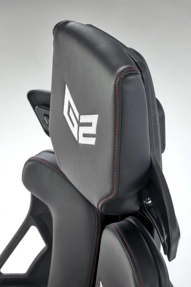 Fotel gamingowy NITRO czarny/czerwony z regulowanymi podłokietnikami I sklep meblowy MIRAT.