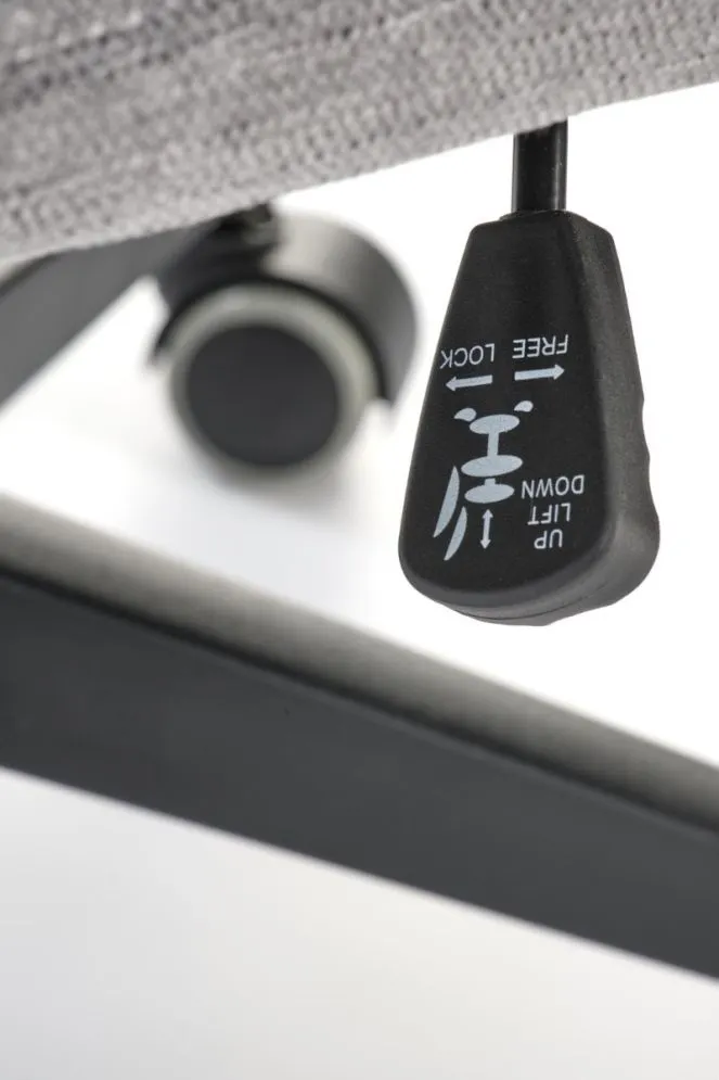 Fotel biurowy ADRIANO szary z kauczukowymi kółkami I sklep meblowy MIRAT.