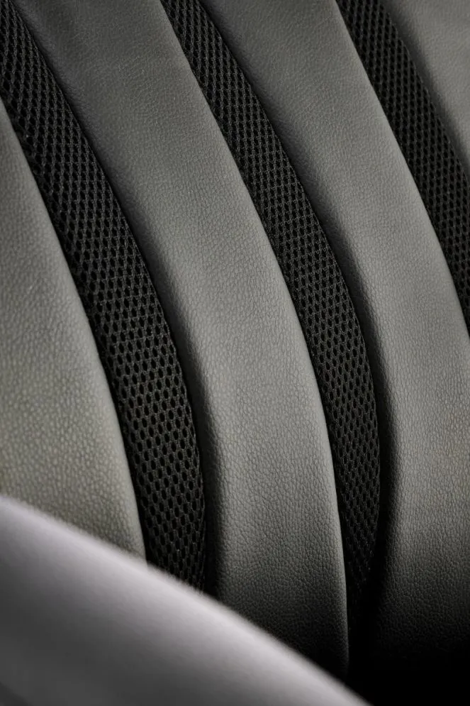 Fotel biurowy ROMANO czarny obrotowy I sklep meblowy MIRAT.