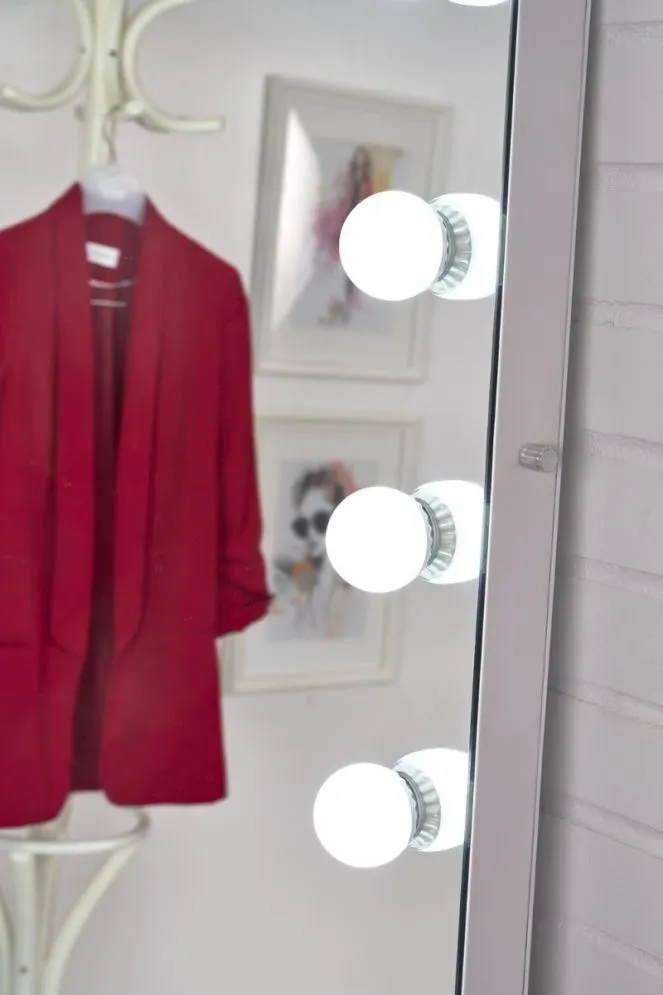 Eleganckie lustro stojące PEARL 87x170cm z oświetleniem LED I sklep meblowy MIRAT.