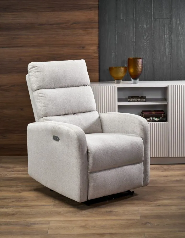 Komfortowy fotel rozkładany CARINIO jasny beżowy z masażem I sklep meblowy MIRAT.