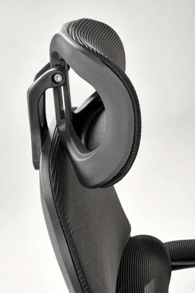 Fotel biurowy SOREN czarny z regulowanym zagłówkiem I sklep meblowy MIRAT.