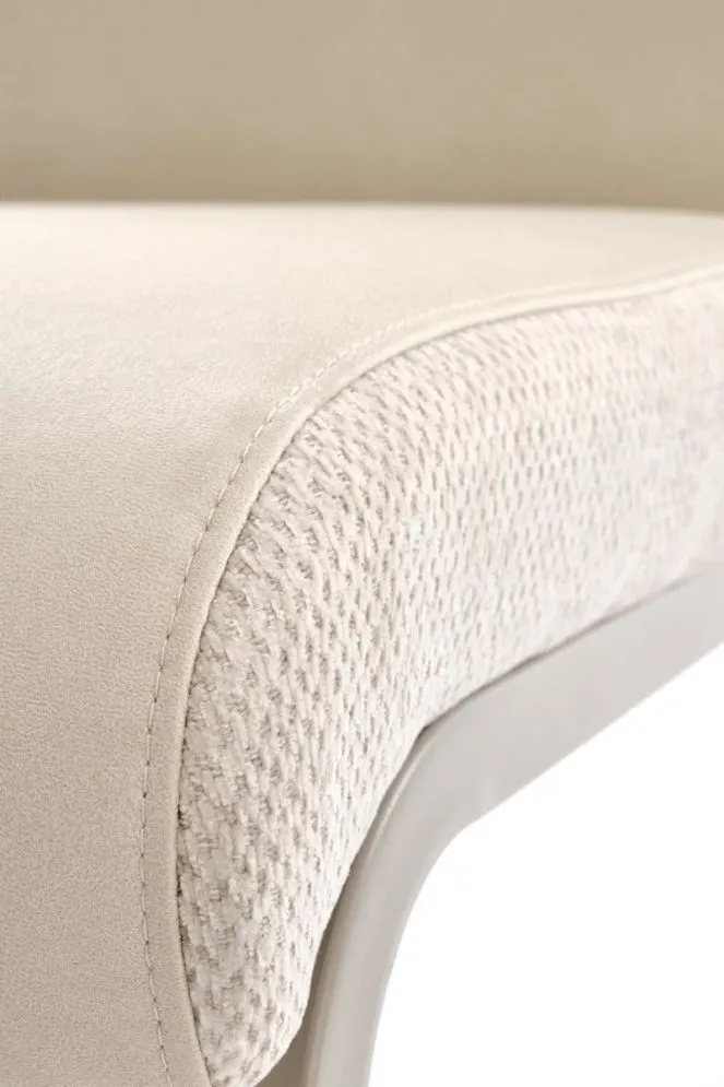 Krzesło tapicerowane K584 beżowe/kaszmirowe na płozie I sklep meblowy MIRAT.