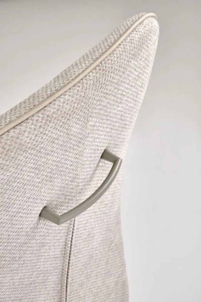 Krzesło tapicerowane K584 beżowe/kaszmirowe na płozie I sklep meblowy MIRAT.