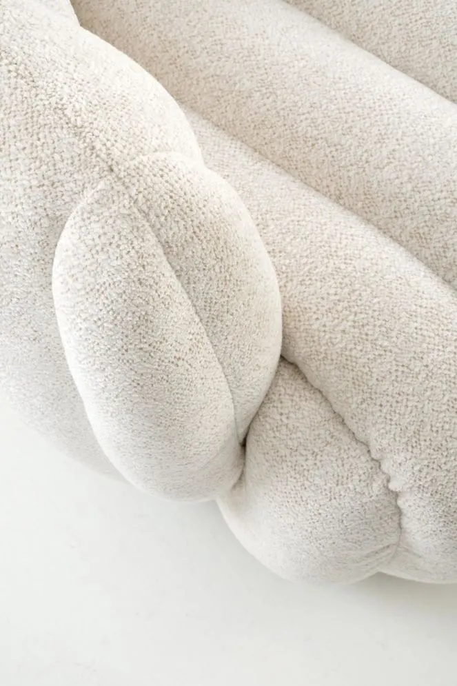 Fotel do salonu FRASER kremowy obracany w stylu japandi I sklep meblowy MIRAT.